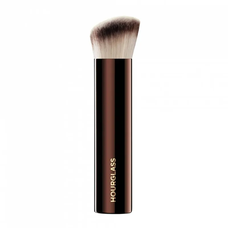 Vanish Foundation Brush Heti Saatavilla