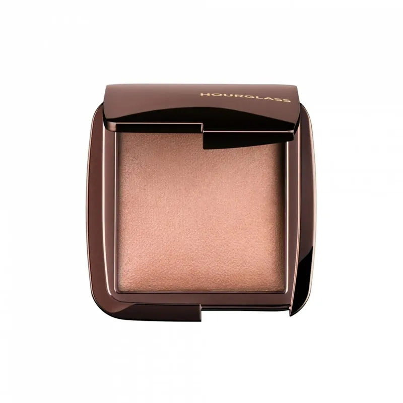 Pakollinen (Must-Have) Ambient Lighting Powder