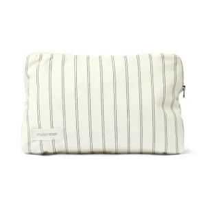 Suosittu Celia Toiletry Bag