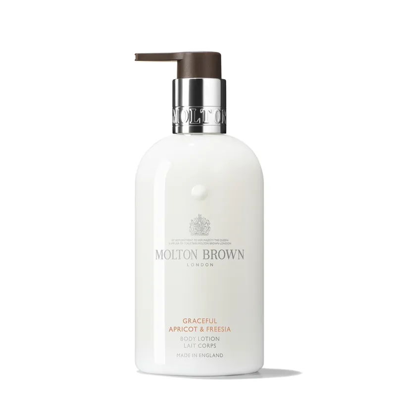 Pakollinen (Must-Have) Graceful Apricot & Freesia Body Lotion