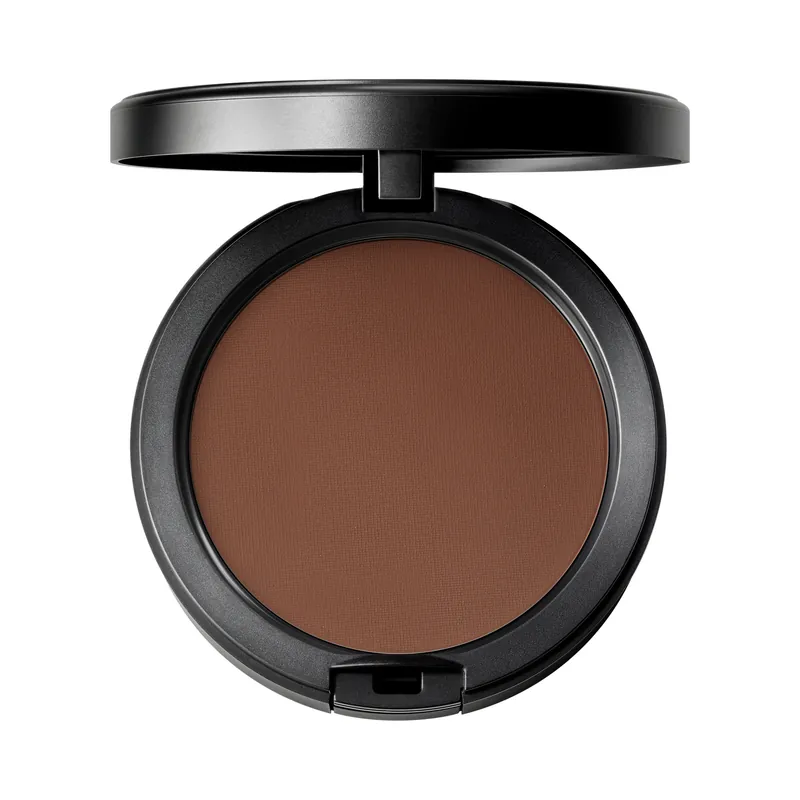 Turvallinen Maksu Studio Fix Plus Powder Foundation