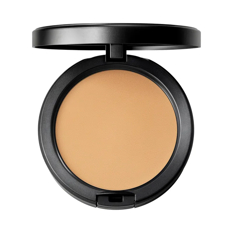 Alennettu Studio Fix Plus Powder Foundation