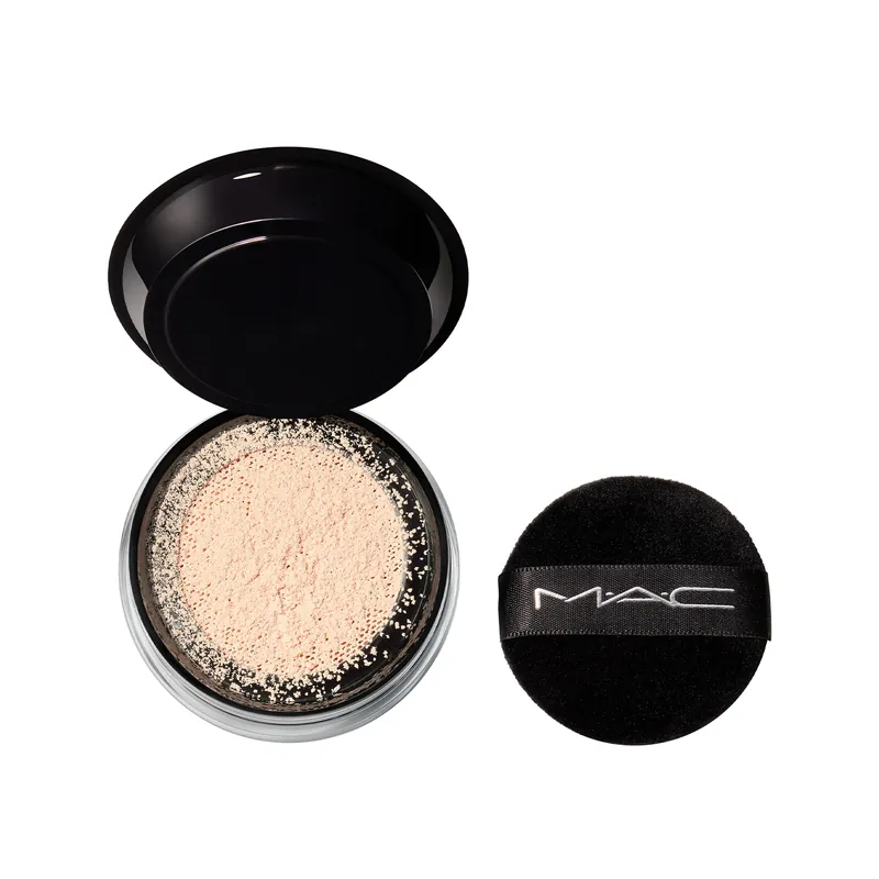 Viikonlopputarjous Studio Fix Pro Set + Blur Weightless Loose Powder