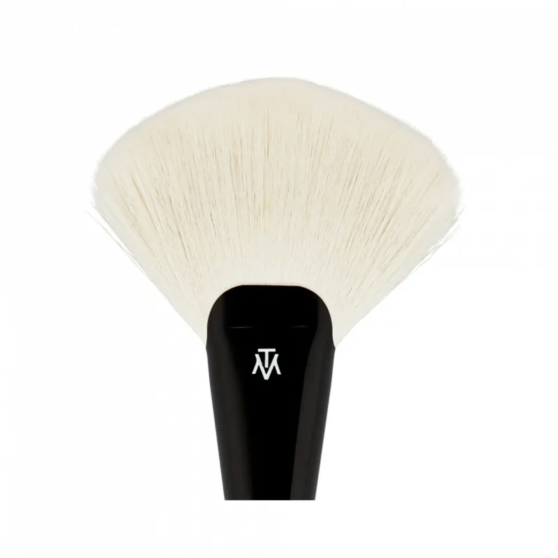 Uusi Malli Bronzer Brush