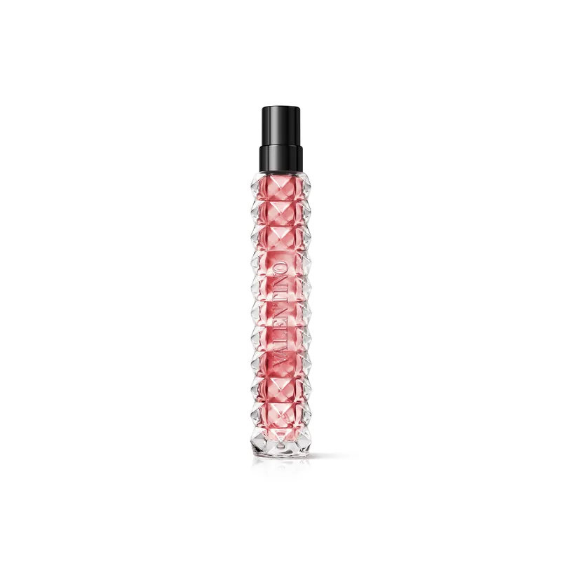 Turvallinen Maksu Born in Roma Donna Eau de Parfum