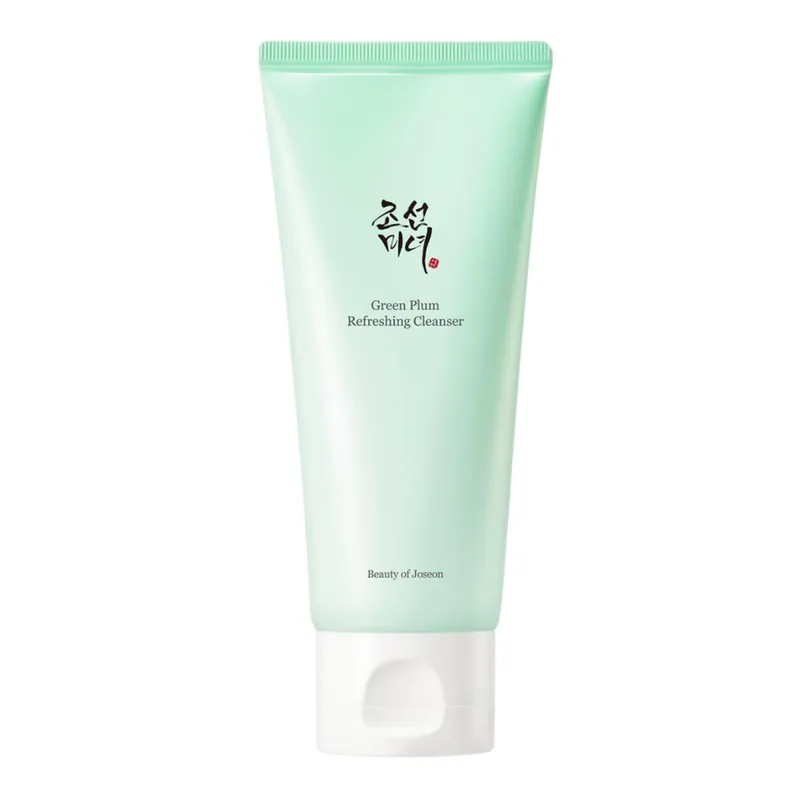 Alennettu Hinta Green Plum Refreshing Cleanser