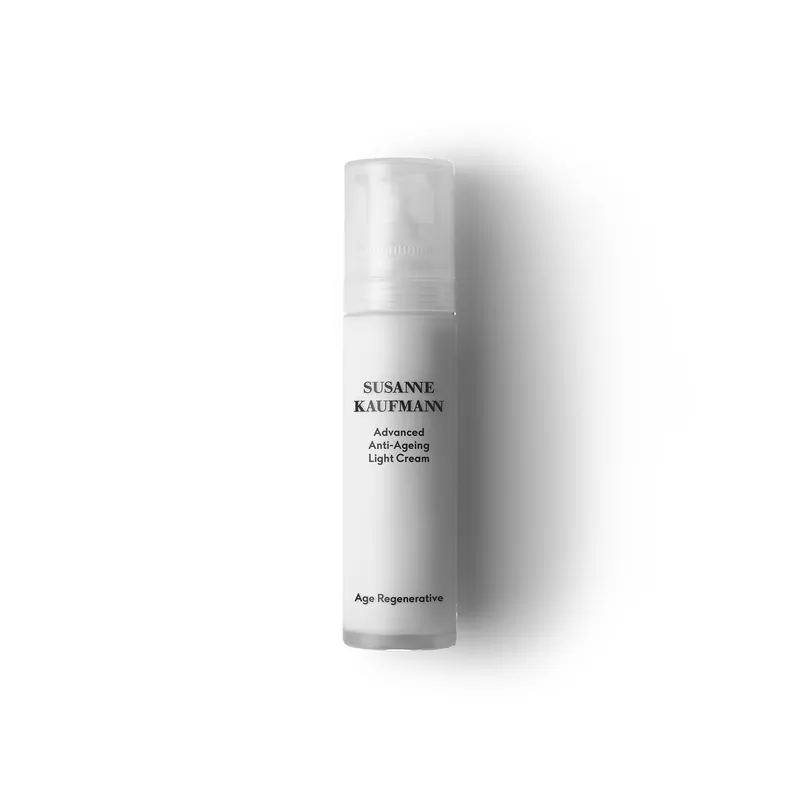 Merkkituote Advanced Anti-Ageing Light Cream