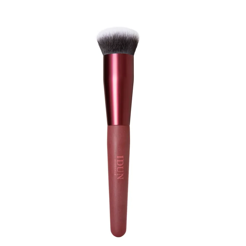 Vain Tänään Pro Buffer Foundation Brush