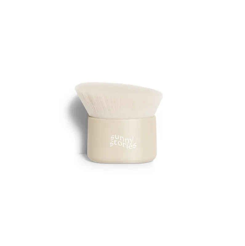 Kampanjahinta Self Tan Kabuki Face Brush