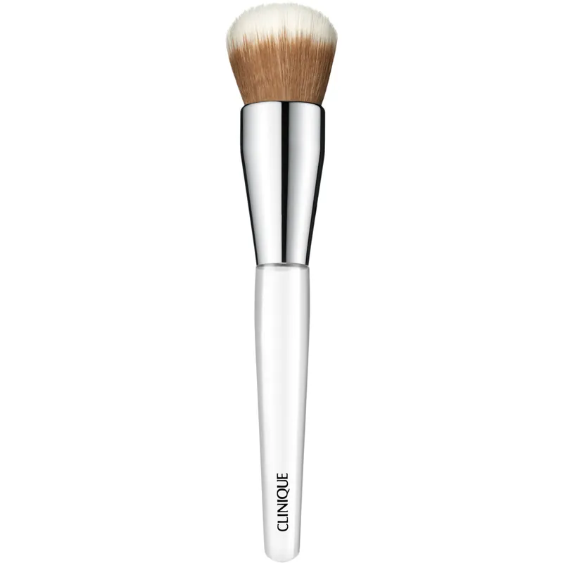 Lähetetään Heti Foundation Buff Brush